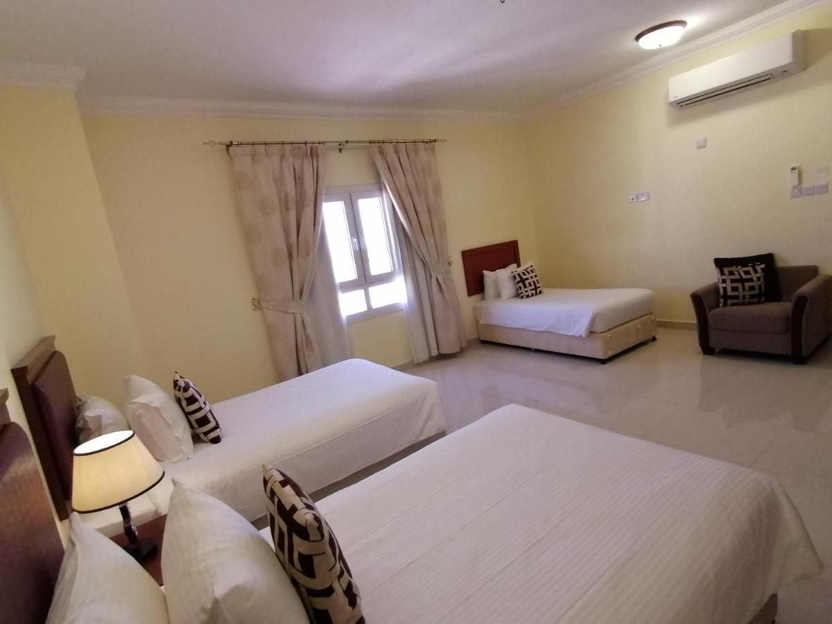 Nizwa Hotel Apartments Exteriör bild
