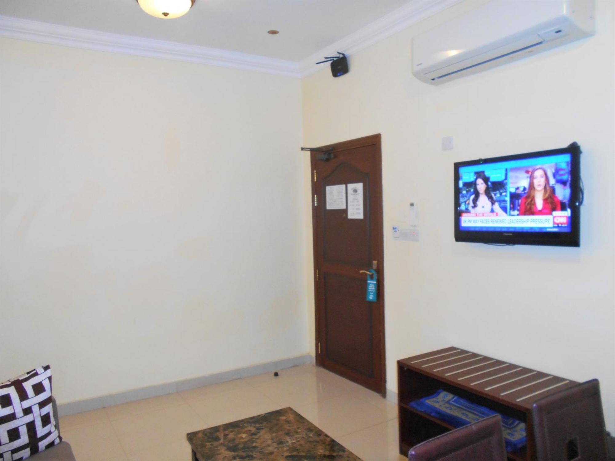 Nizwa Hotel Apartments Exteriör bild