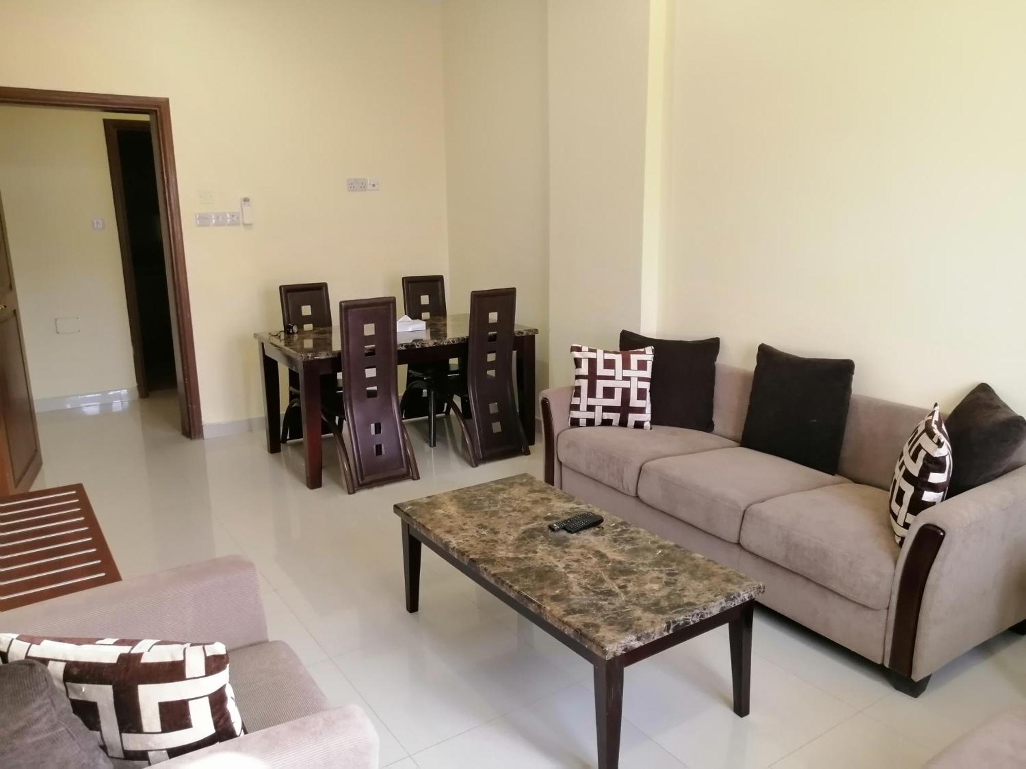 Nizwa Hotel Apartments Exteriör bild