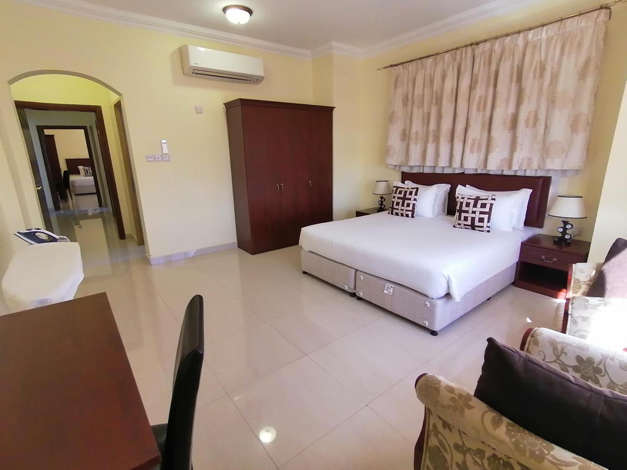Nizwa Hotel Apartments Exteriör bild
