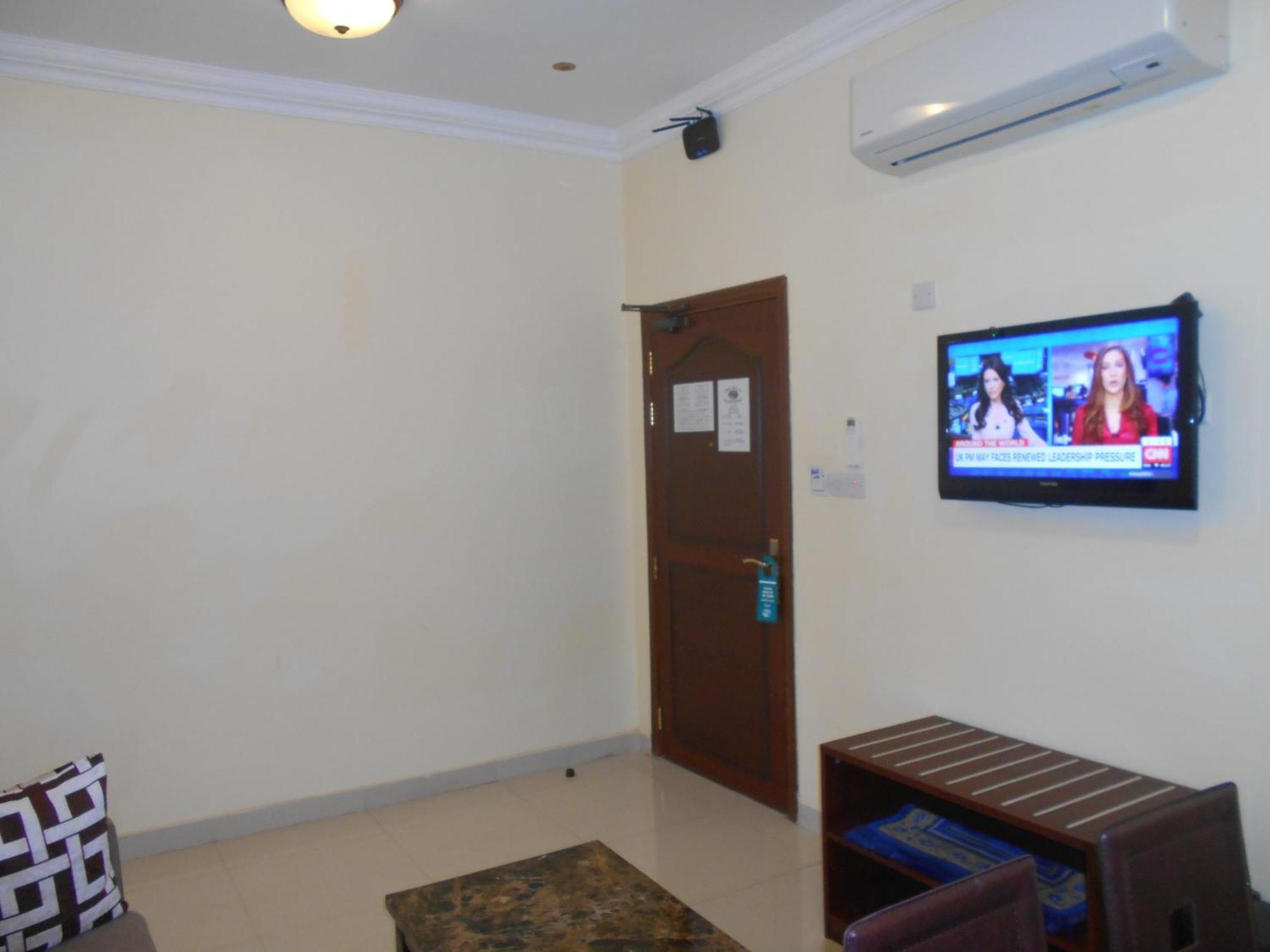 Nizwa Hotel Apartments Exteriör bild