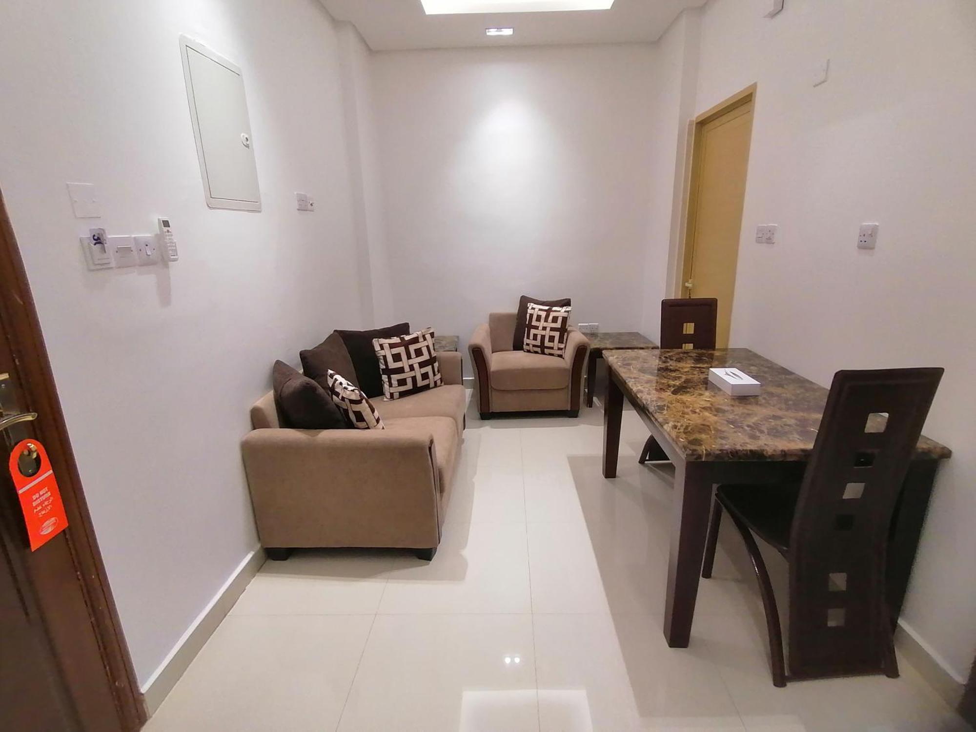 Nizwa Hotel Apartments Exteriör bild