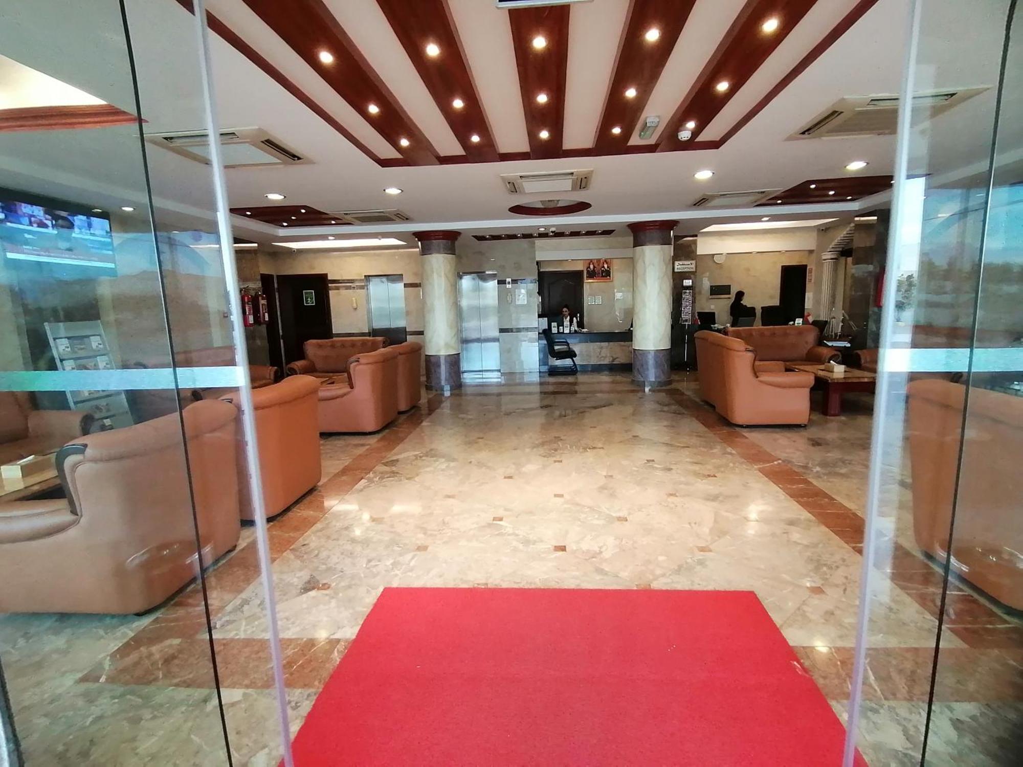 Nizwa Hotel Apartments Exteriör bild